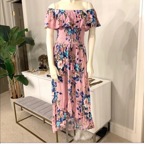 *SOLD* Off shoulder floral midi maxi dress buttons - Picture 4 of 13